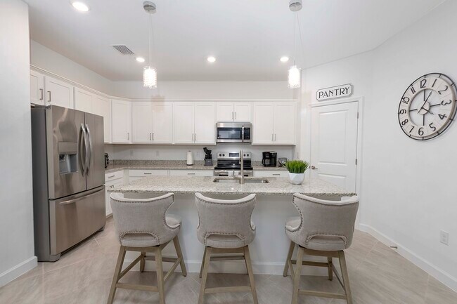 Foto del edificio - 13822 Pine Lodge Ln
