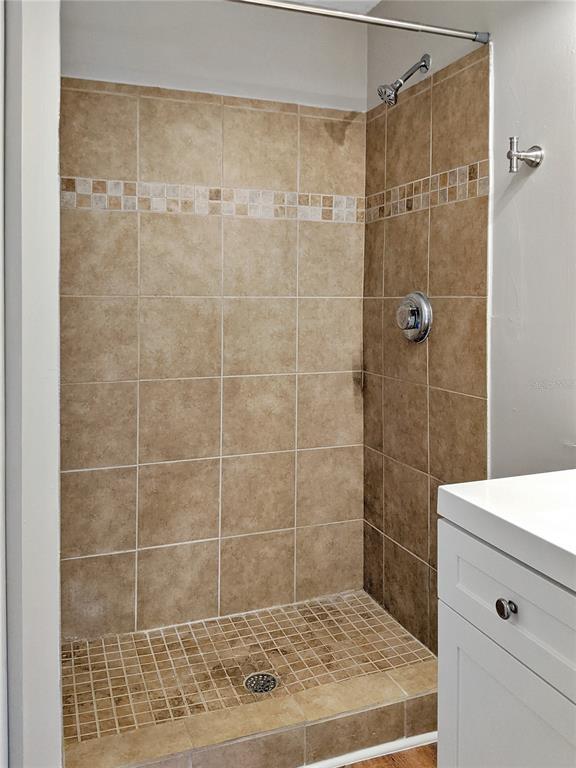 Building Photo - 2569 Grassy Point Dr