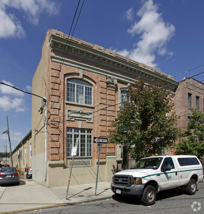 Primary Photo - The Bath House