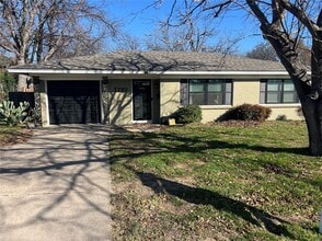 Building Photo - 7720 Gaston Ave