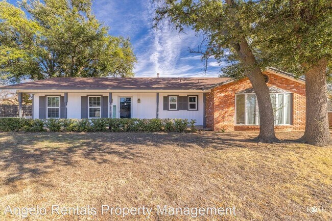 Foto del edificio - 4 br, 2 bath House - 1934 A&M Ave
