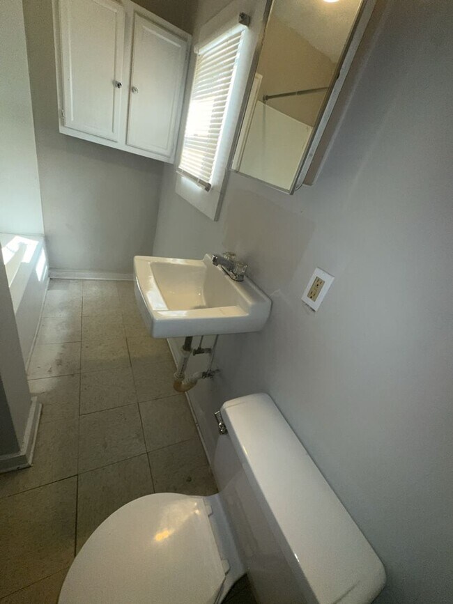 Foto del edificio - 1337 23rd St