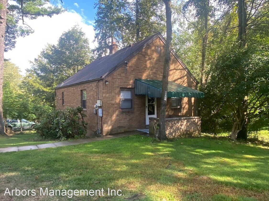 12406 Frankstown Rd, Pittsburgh, PA 15235 House Rental in Pittsburgh
