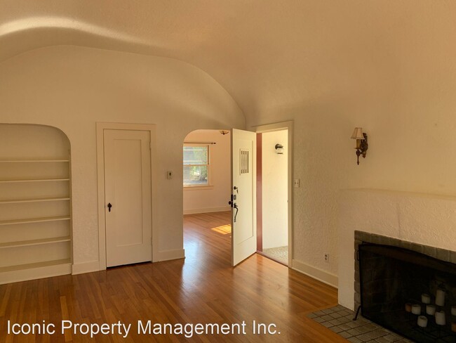 Building Photo - 2 br, 1 bath House - 1849 Eucalyptus Ave