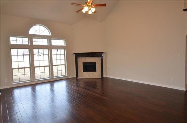 Foto del edificio - 11808 Smithton Ave