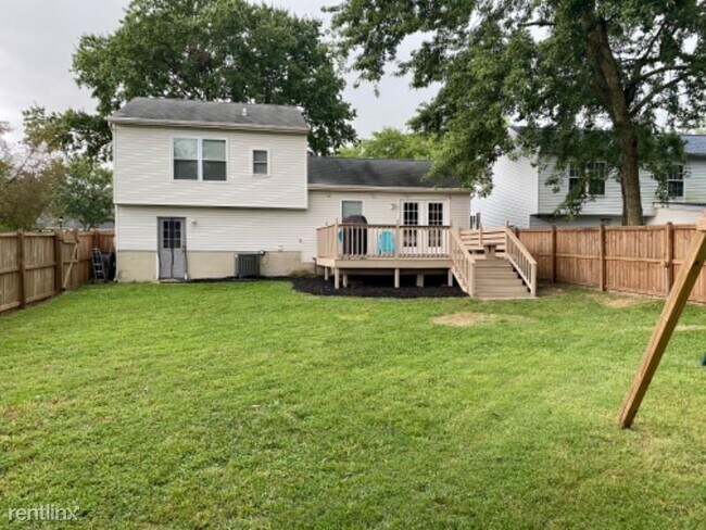 Building Photo - 3 br, 2.5 bath House - 2956 Rose Crown Cir