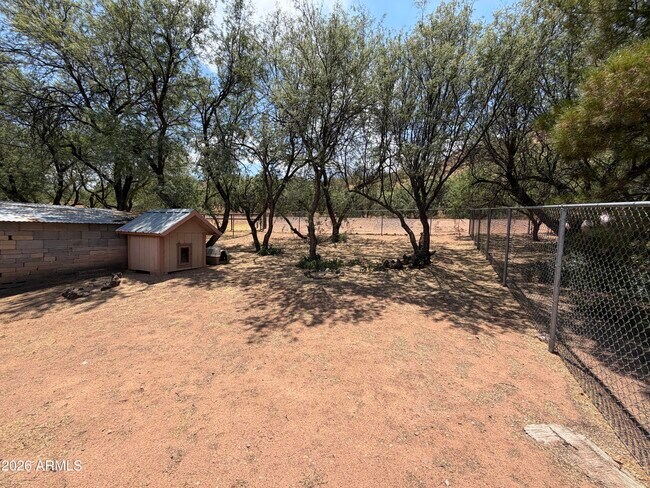 Foto del edificio - 805 Sheepshead Crossing Rd