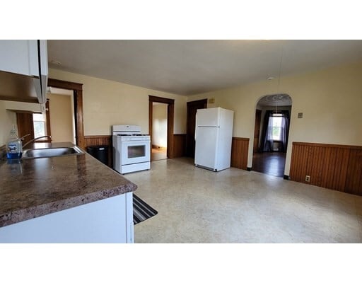 Foto del edificio - 342 Providence Rd