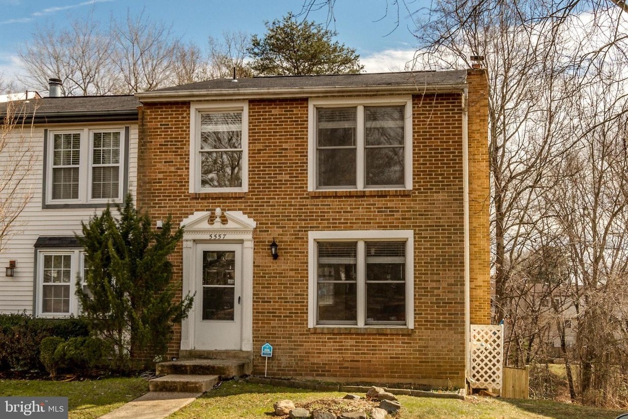 Primary Photo - 5557 Caithness Ct