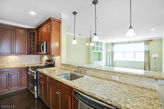 Building Photo - 210 Stone Creek Ct