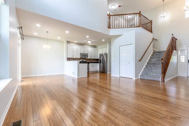 Building Photo - 2659 Dunraven Ave