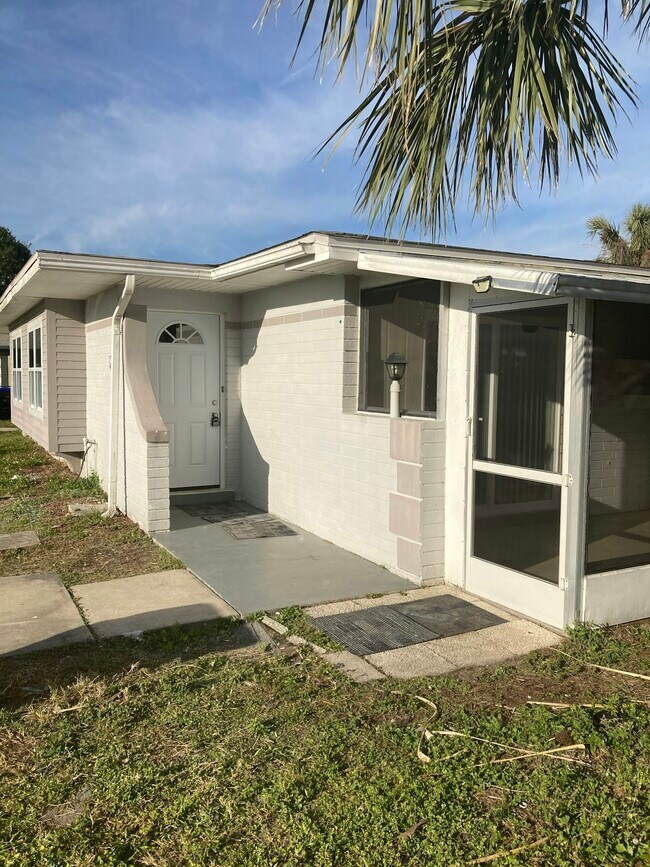 Foto del edificio - 5770 Gallatin Ln