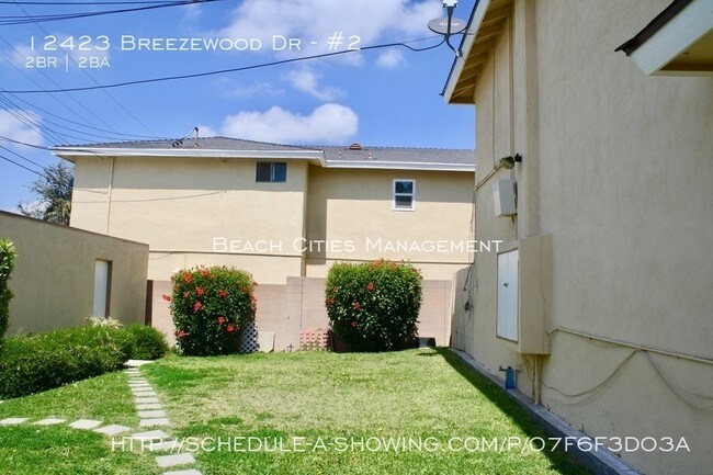 Building Photo - 12423 Breezewood Dr