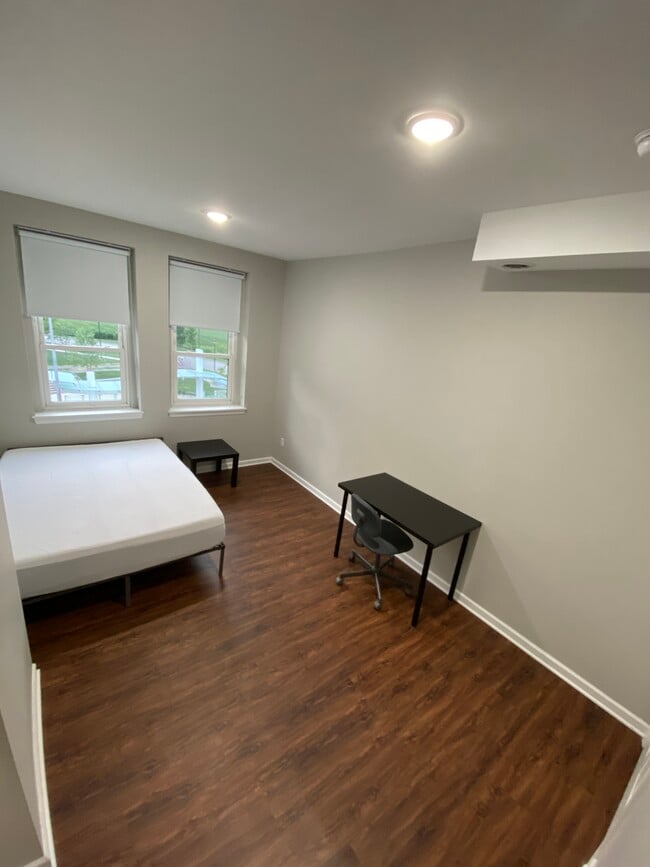 Foto del edificio - 5th Ave