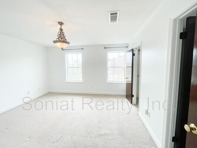 Foto del edificio - 4837 Wabash St