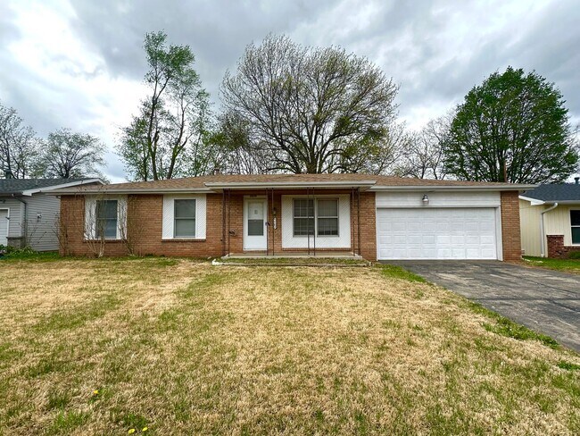 Foto del edificio - Welcome To Your Spacious Oasis!