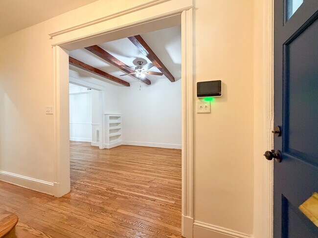 Foto del edificio - 1226 Jefferson St NW