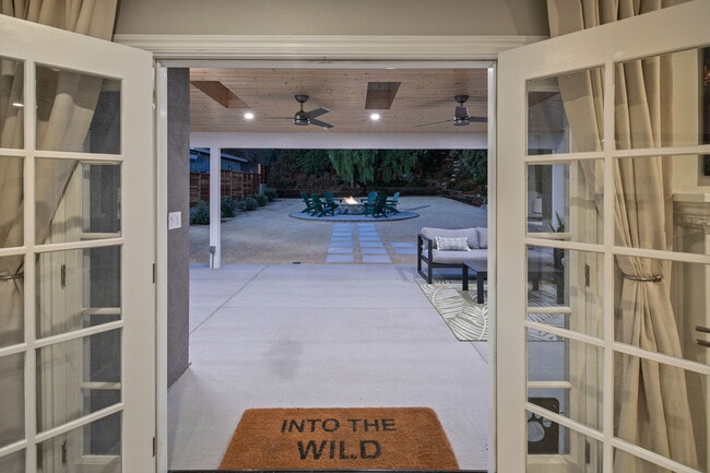 Building Photo - 1648 El Prado Ave