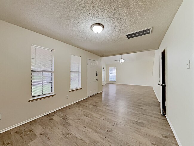 Building Photo - 8405 Pacific Pearl Dr