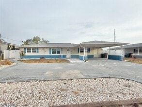 Building Photo - 1730 Bikini Ct