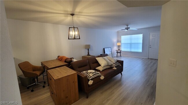 Foto del edificio - 25747 Lake Amelia Way