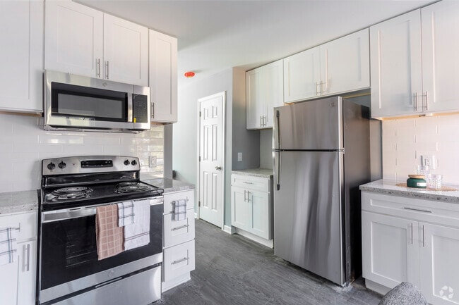 Interior Photo - Gardens at Park West