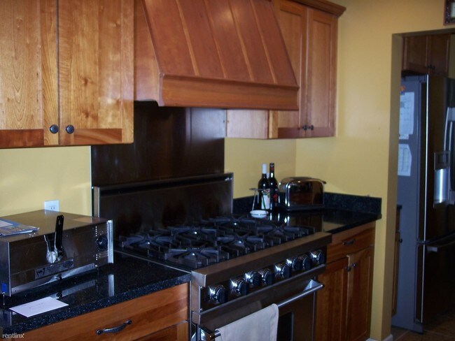 Foto del edificio - 4 br, 2.5 bath House - 777 Crescent Rd 777