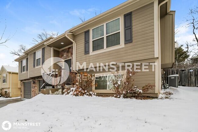 Building Photo - 1929 S Elizabeth Ave, Independence, MO 64057
