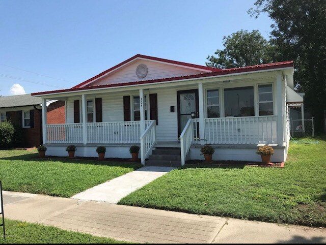 Foto principal - 304 N 11th St
