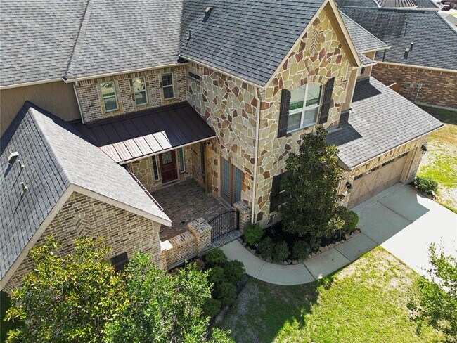 Foto del edificio - 15007 Dogwood View Ln