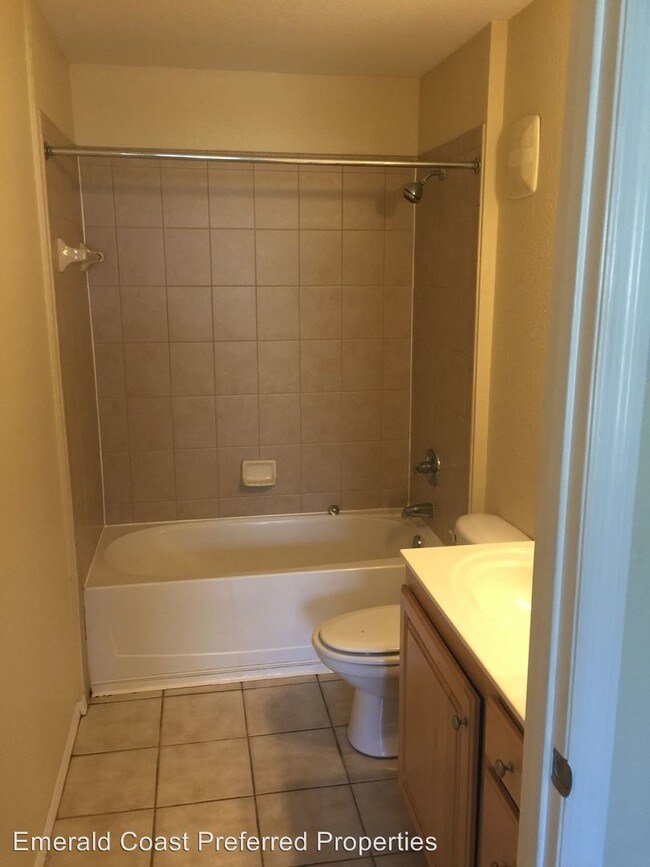 Foto del edificio - 4 br, 3 bath House - 101 Cape Cod Dr.