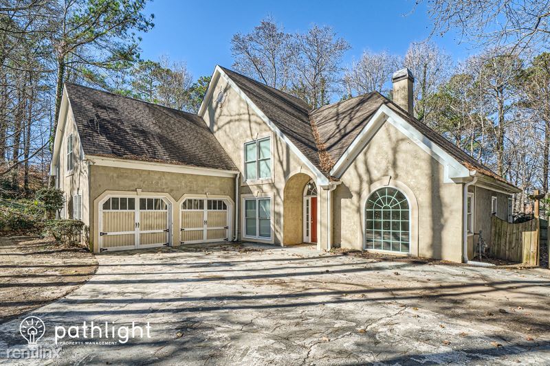 Primary Photo - 5 br, 4.5 bath House - 3701 Mabry Road UNIT