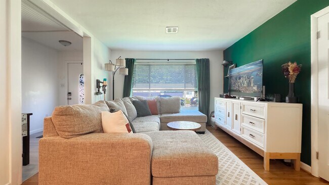 Building Photo - 3455 Gamage Dr