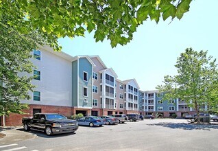 Building Photo - 1755 Central Park Rd