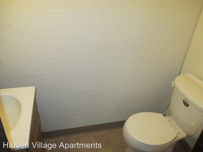 Building Photo - 2 br, 1.5 bath Apartment - 3430 SE Harrison