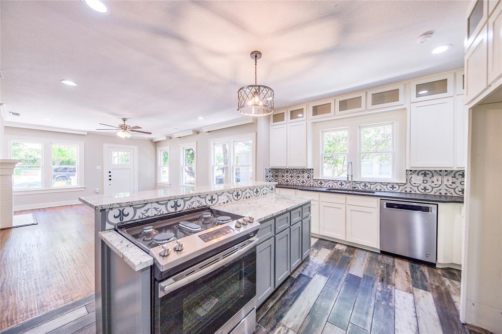 Foto principal - 2021 Ashland Ave