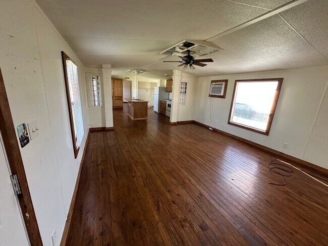 Building Photo - 10047 Wrangler Wy