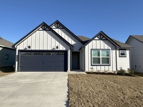 Building Photo - 7106 Luella Dr