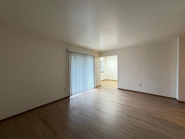 Foto del edificio - 1016 Loni Dr