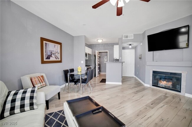 Building Photo - 7173 S Durango Dr