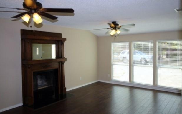 Building Photo - 3601 South Dr