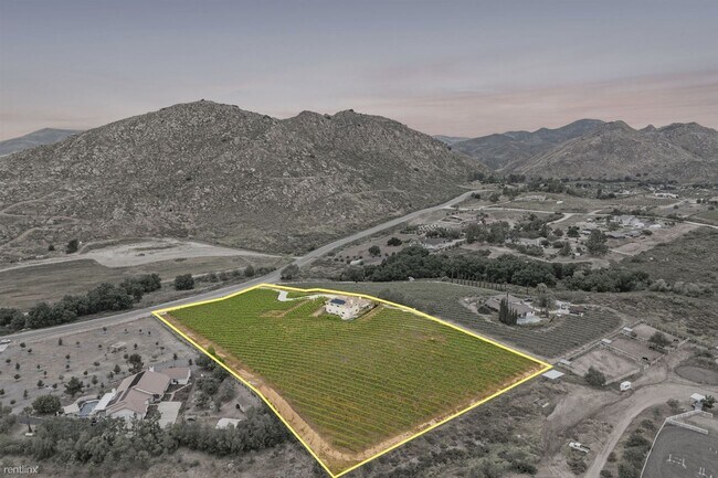 Foto del edificio - 4 br, 3 bath House - 36615 East Benton Road