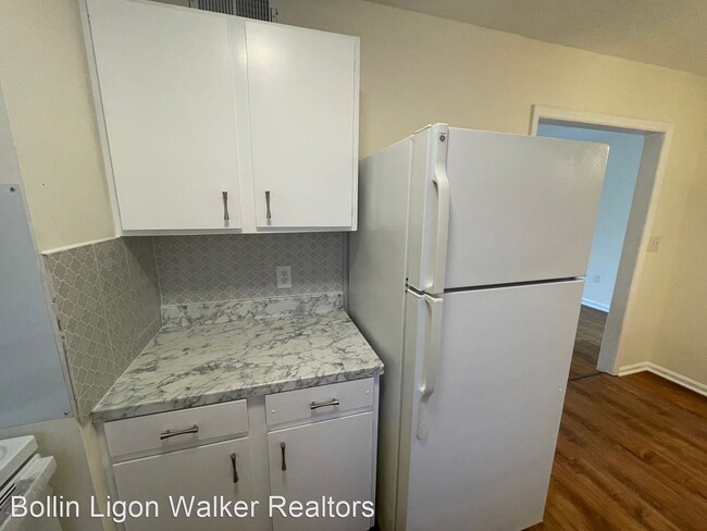 Building Photo - 2 br, 2 bath House - 5516 Lakeshore Drive ...