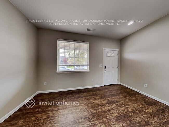 Building Photo - 2511 165th St E