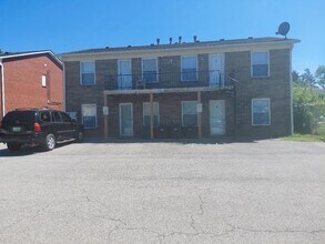 Building Photo - 4401 Newport Rd