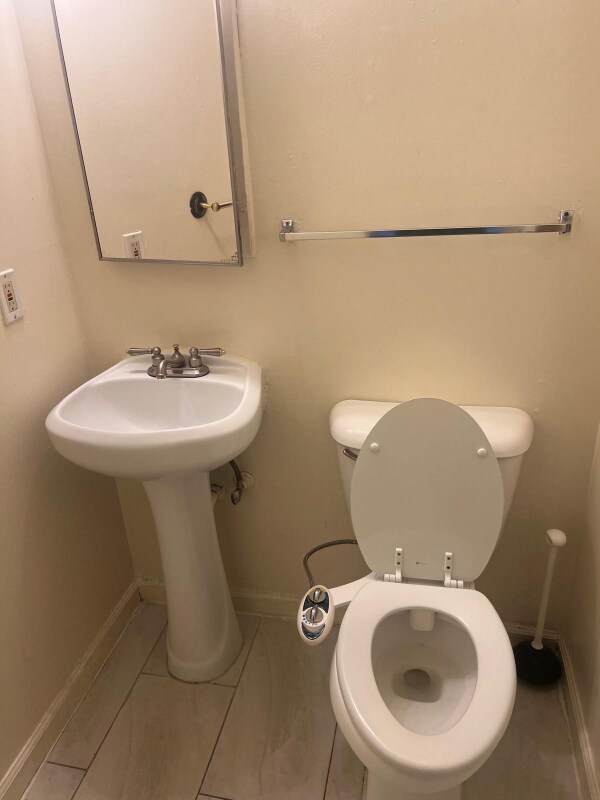 Photo - 1049 47th St Apartment