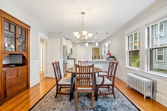 Foto del edificio - 1045 Adams St