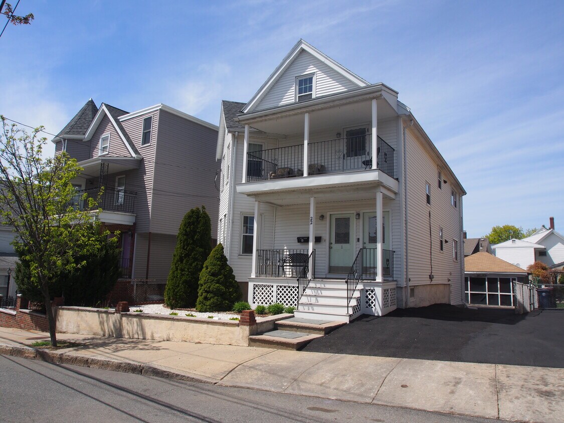 22 Cleveland Ave Unit 1, Everett, MA 02149 Apartments in Everett, MA