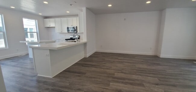 Photo - 3841 Mossmorran Ln Townhome