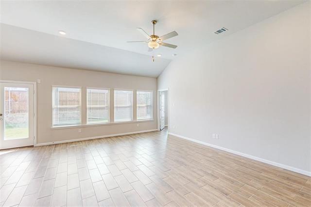 Building Photo - 14162 Birch Farm Dr
